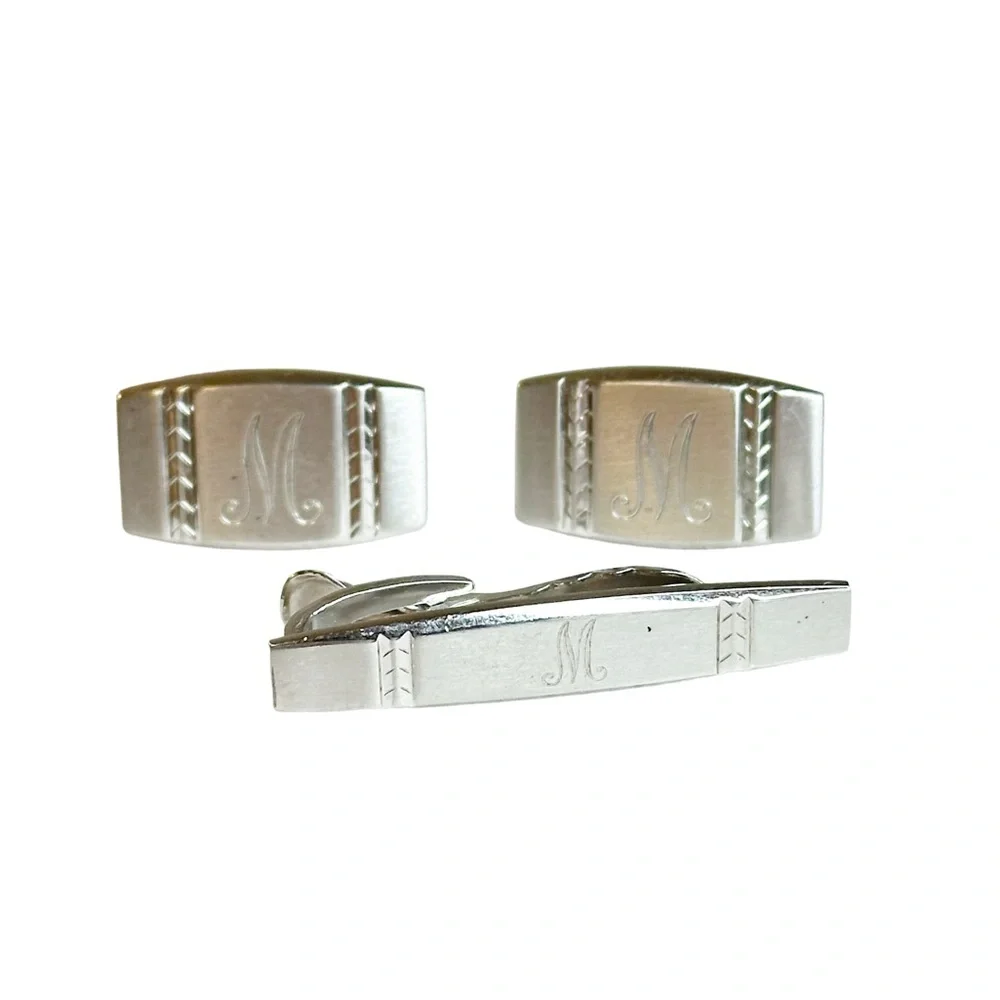 Hickok Vintage Mid Century M Monogram Initial Tie Clip & Cuff Link Set